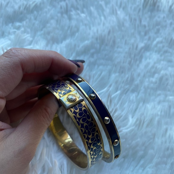 Coach. Purple bangle set. - Picture 3 of 5